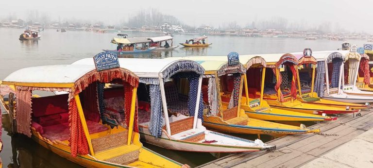 How Many Days To Visit Kashmir