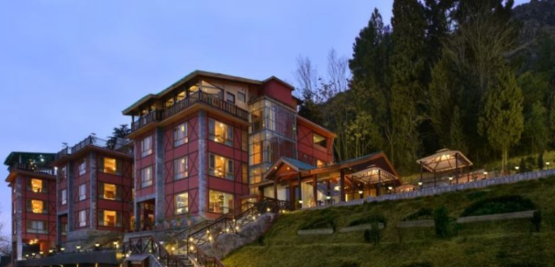 best honeymoon hotels in srinagar