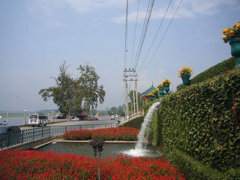 Kashmir Tour Package With Jain Food | A Jain Foodie’s Delight