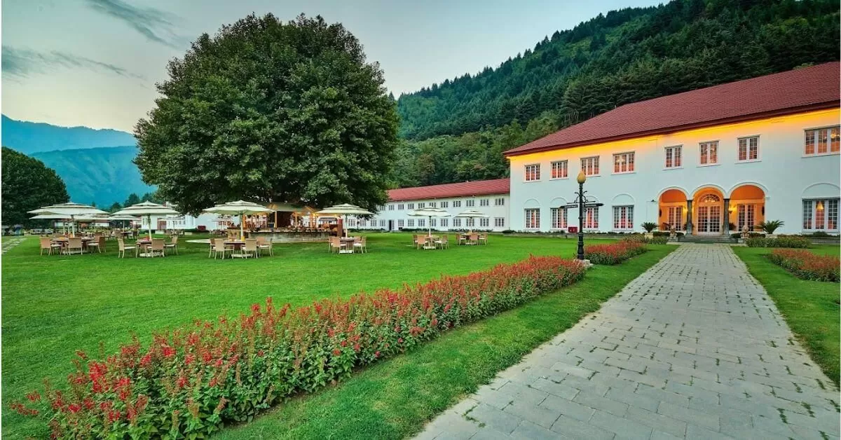 LaLiT-Grand-Palace-Srinagar
