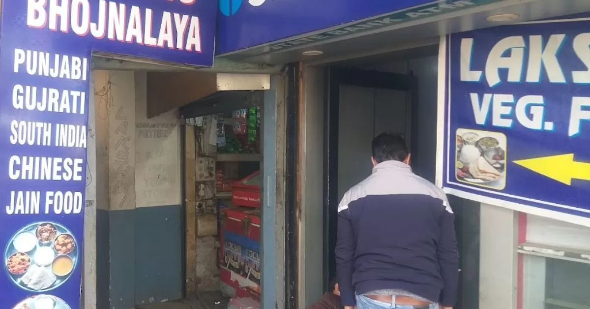 Lakshmi Vaishno Bhojnalaya Best Veg Restaurants in Srinagar