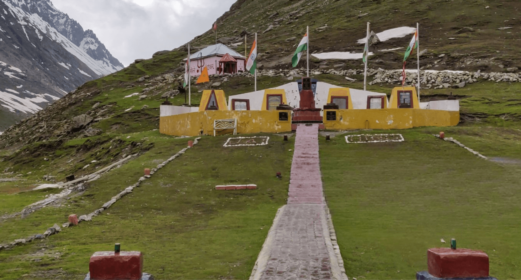 Zojila war memorial photos