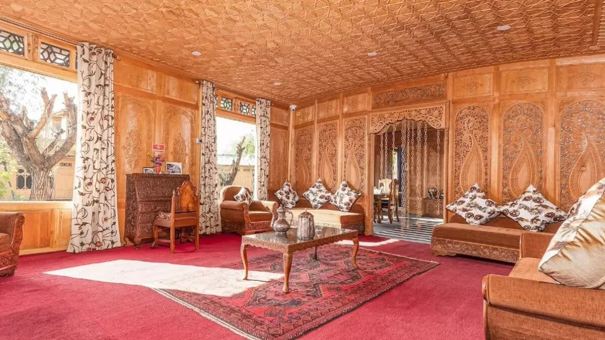 prince-of-kashmir Best Luxury Houseboats in Srinagar
