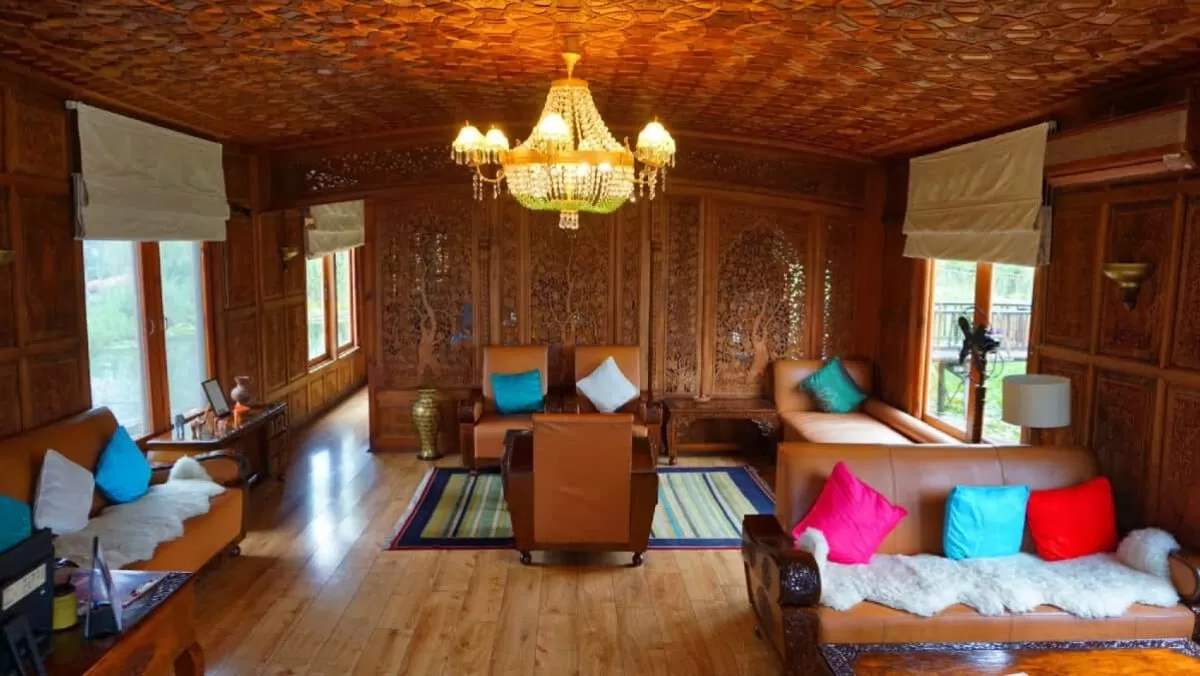 sukoon-houseboat sukoon-houseboat