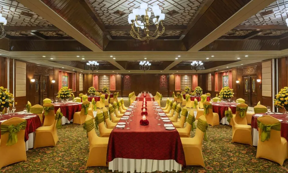 khyber gulmargEvent Spaces & Capacity