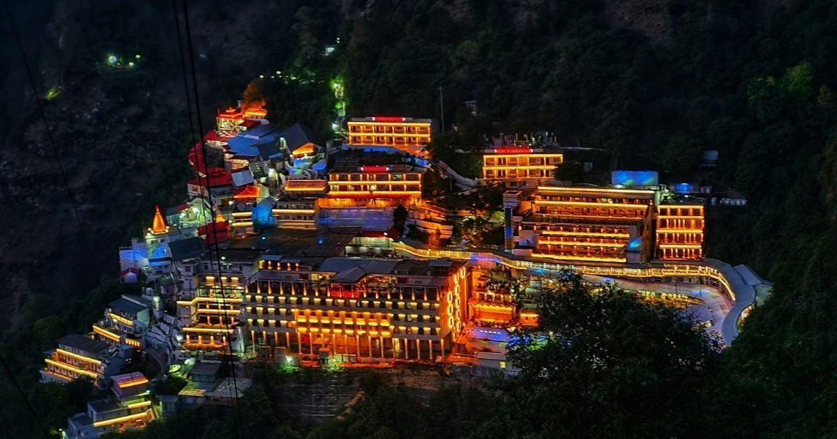 Vaishno Devi Temple (Katra) Vaishno Devi Temple (Katra)