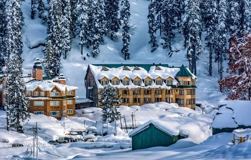 Kashmir Tour Package for 8 Nights 9 days Starts Rs 16500