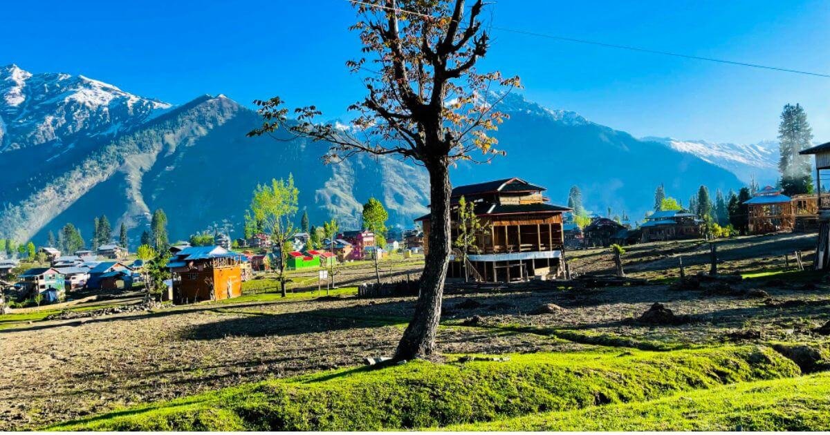 Kashmir Tour Package For 6 Nights 7 Days