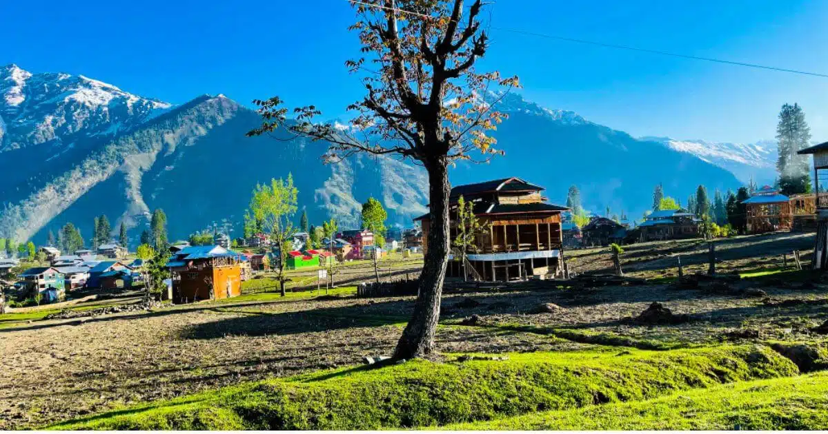 Kashmir Tour Package For 6 Nights 7 Days